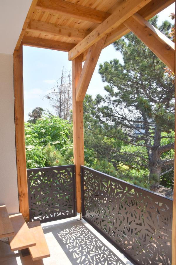 Voeroesko Apartmanhaz Balatonalmadi Exterior photo